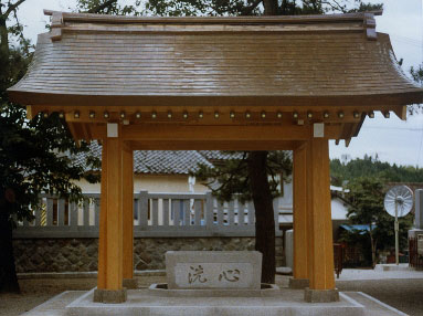 常西水神社 手水舎