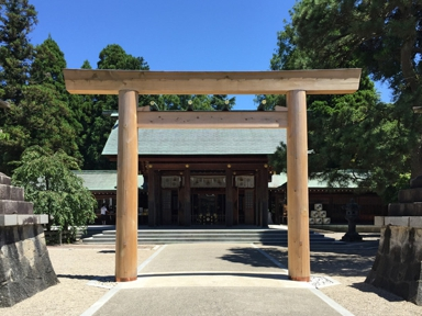 射水神社　鳥居復元工事